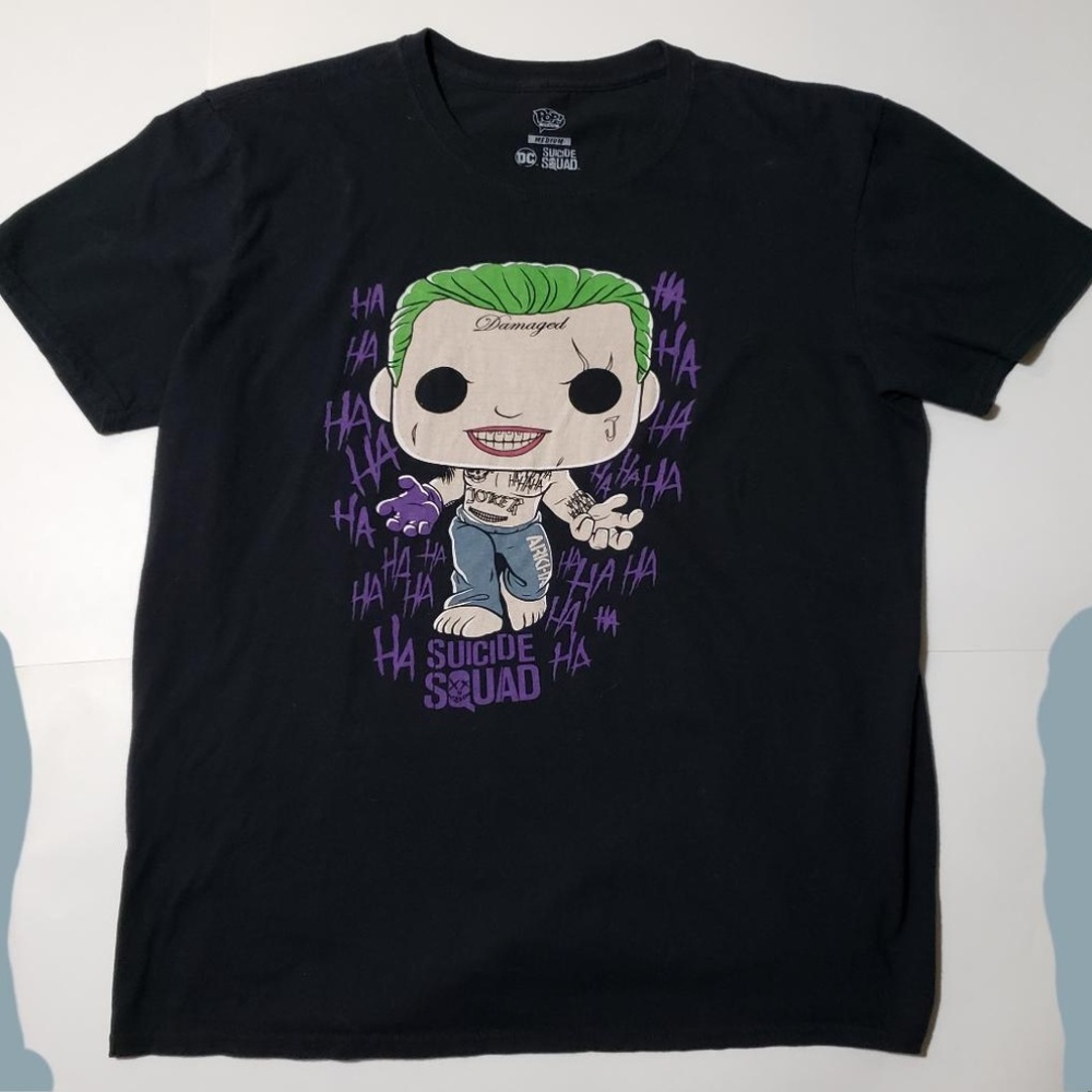 DC Damaged Joker Pop TShirt Medium 100% Cotton - Picture 2 of 4